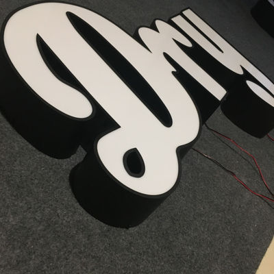 La impresión ULTRAVIOLETA 3D de la muestra de la letra de canal de la publicidad de la forma de la caja de luz iluminó la UL