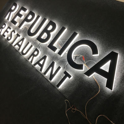 Publicidad delantera iluminada de acrílico de la tienda de la muestra del alfabeto plástico del ODM del OEM