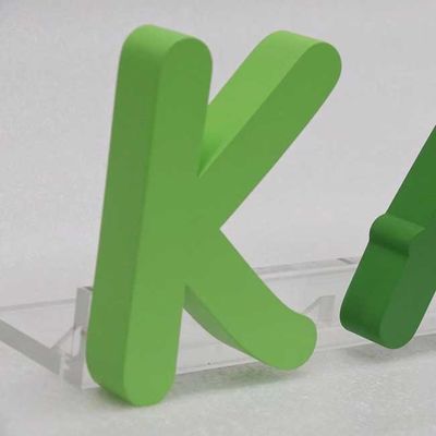 El salón de belleza abre el laser de la publicidad de la muestra de la letra 3D cortó grueso del logotipo los 3cm del metal