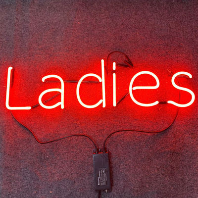 Los restaurantes almacenan la barra de neón personalizada llevada firman el tablero de acrílico de la señal de neón