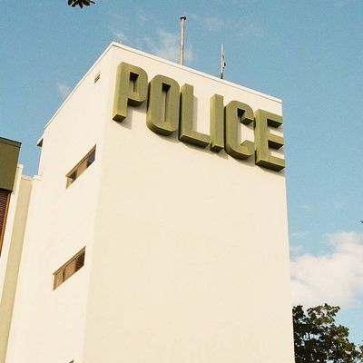 El oro cepilla la profundidad de acero inoxidable de la muestra el 10cm de la letra del metal para las oficinas gubernamentales