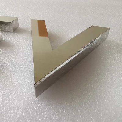 Letras fabricadas grueso de plata del metal del espejo los 2cm de la señalización de Shopfront de la letra del alfabeto