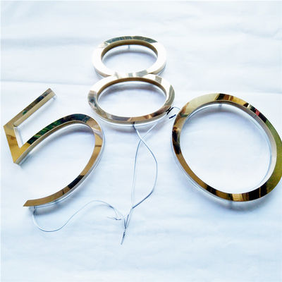 El laser de la muestra de número de casa del cepillo del oro del alto brillo cortó el CE RoHS