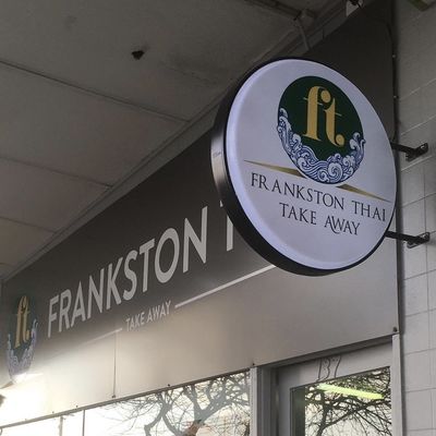 De encargo llevada encienden para arriba la publicidad al aire libre del grueso del logotipo 50-200m m