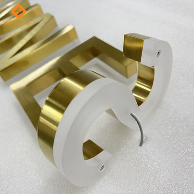 El tablero de acero inoxidable de la muestra del restaurante hizo excursionismo 12VDC para el nombre de compañía de la tienda