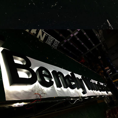 Las letras de canal de la UL hicieron excursionismo la señalización iluminada OEM ponen letras a la señalización de la caja de luz