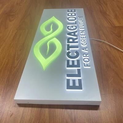 50000 horas de vida útil letras de canal LED con suministro de energía Meanwell ofreciendo iluminación y rendimiento de señalización comercial a largo plazo