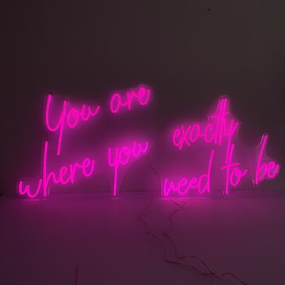 HIGHSPAN personalizó las letras de canal de neón 3d con el tablero de acrílico