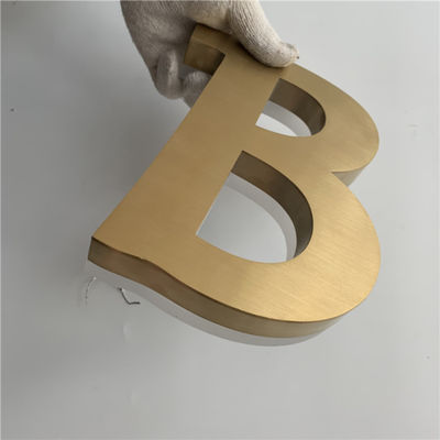 El oro cepilla letras retroiluminadas de acero inoxidables del metal de las muestras