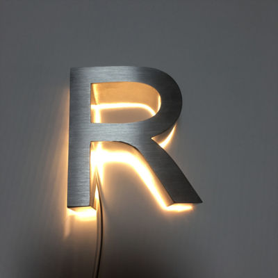 HIGHSPAN fuera de la muestra retroiluminada de la letra de canal para los nombres de compañía