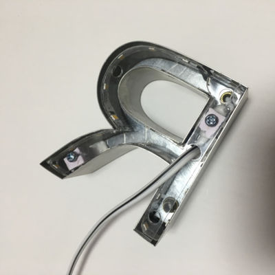 HIGHSPAN fuera de la muestra retroiluminada de la letra de canal para los nombres de compañía